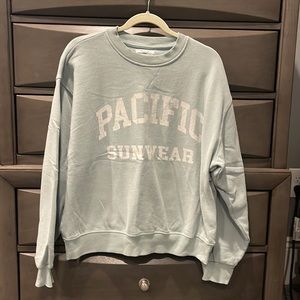 Oversized sweatshirt, light shade of green. No stains, rips or balling